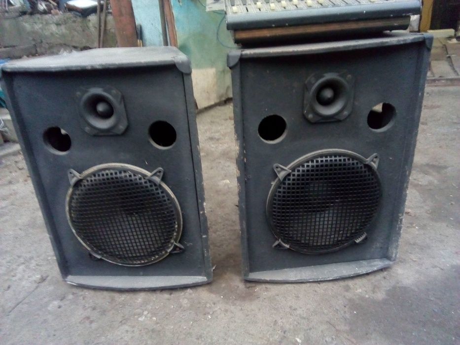 Продам пулть т 1802 с усилителем 2-250Вт