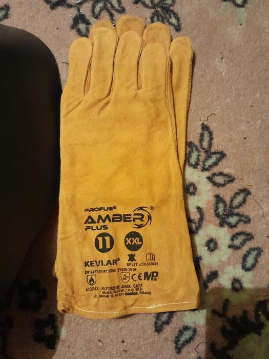 Przyłbica spawalnicza+ubranie.