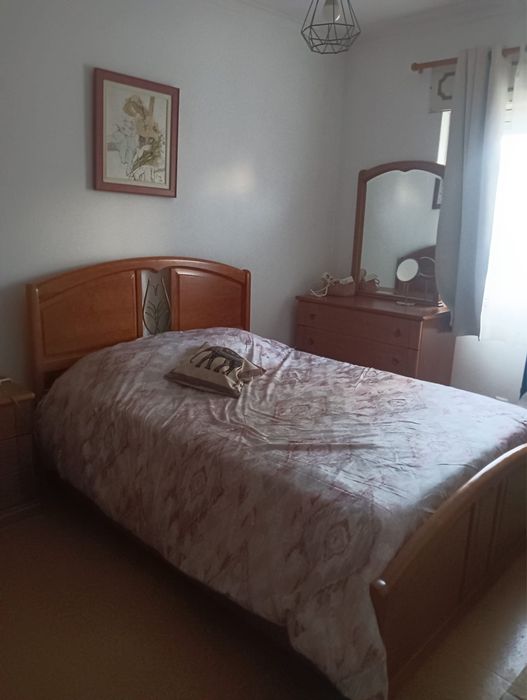 Quarto em Monte Abraão, Queluz