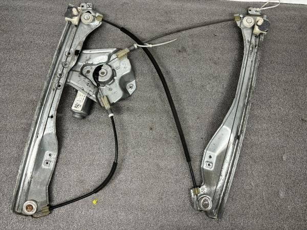 Elevador vidros frente esquerdo RENAULT Clio III (BR0/1, CR0/1)