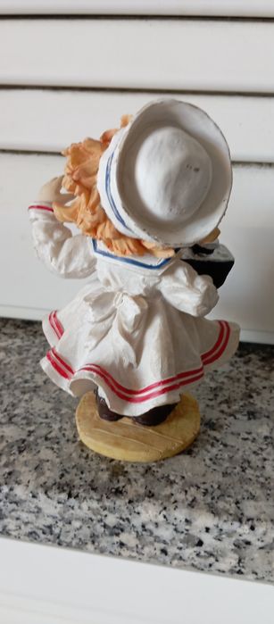 Figura de resina 16 cm