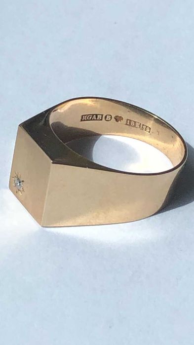 Sygnet z diamentem, złoto 18K, waga 4,2 g, PIĘKNY