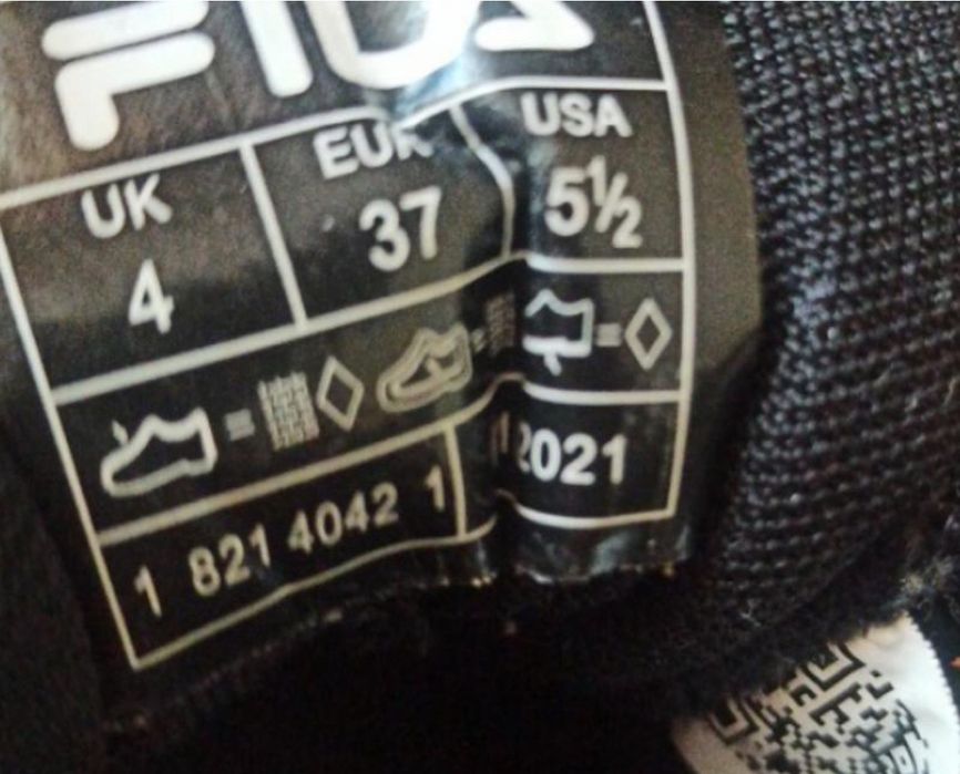 Кросівки fila розмір 37/устілка 23,5см