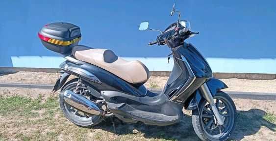 Piaggio Beverly 125