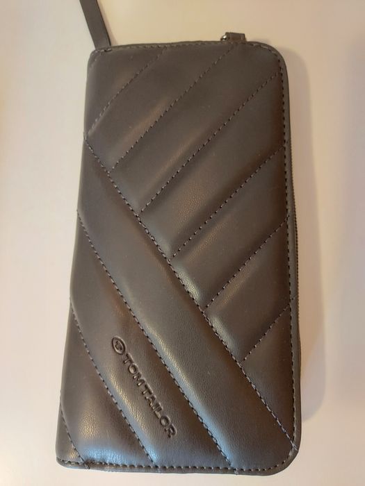 Фирменные оригинал кошелёк клатч портмоне Calvin Klein  Joop