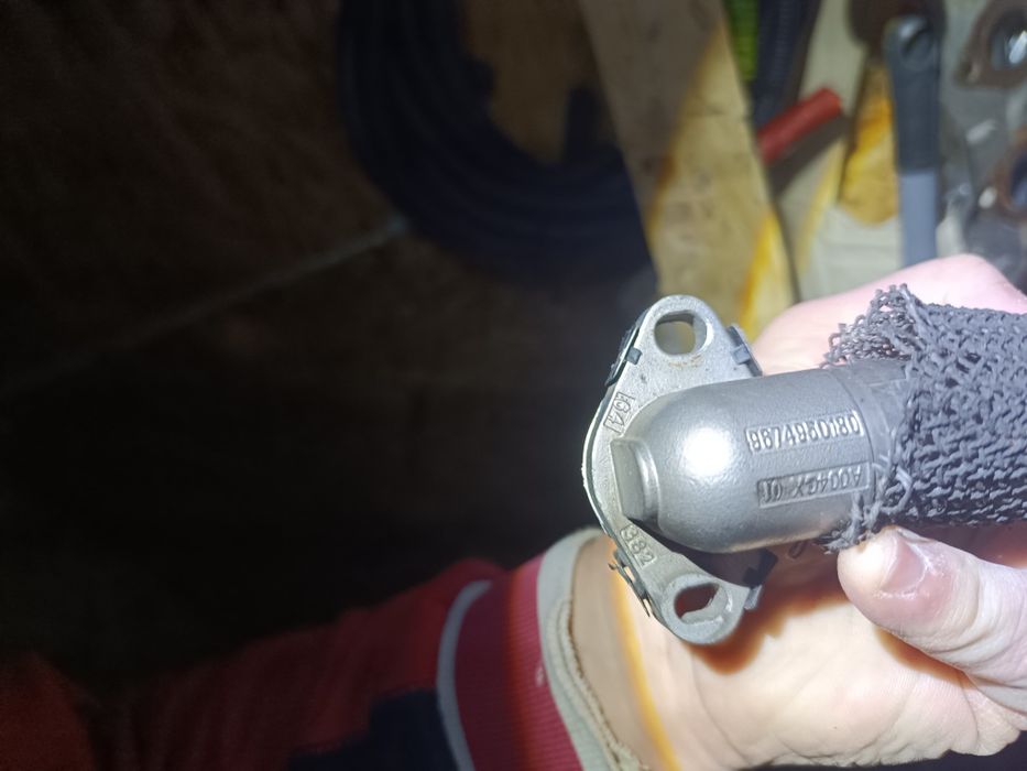 продам двигун Volvo v50 2011-2012 року,8клапаний  D2,d4162t