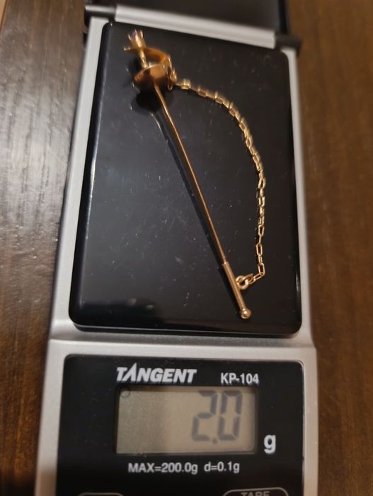 Золото, настоящее.