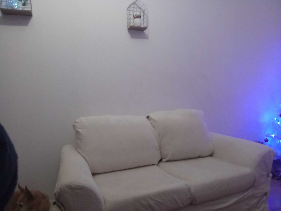 Sofa DOIs lugares beje