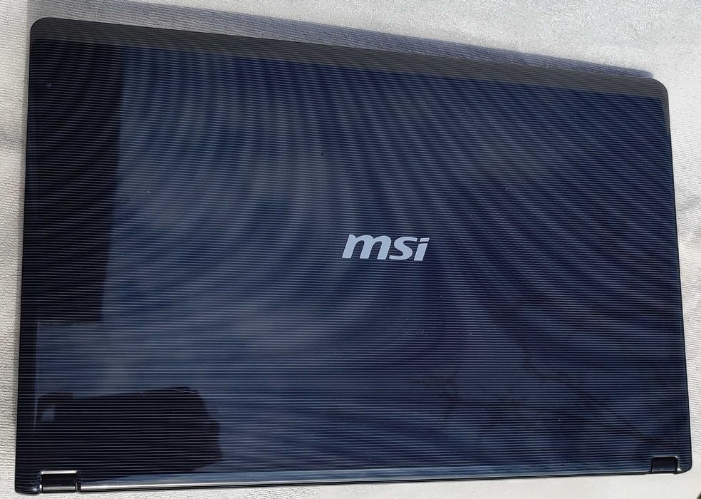 Ноутбук MSI CX705MX На запчастини