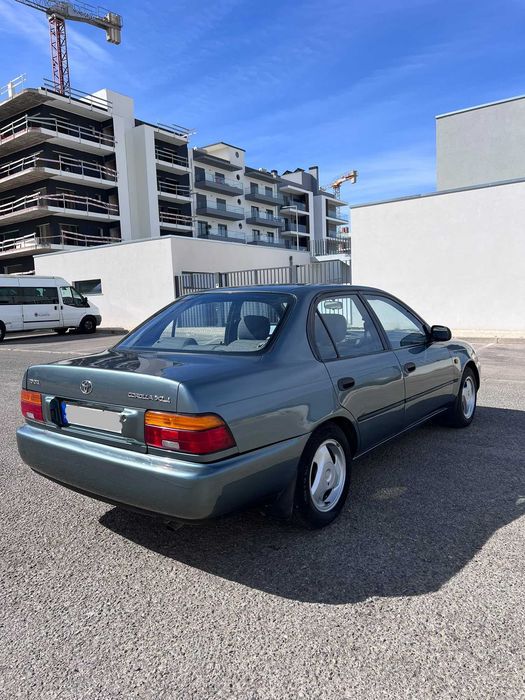 Toyota Corolla Sedan 1.3 Gasolina