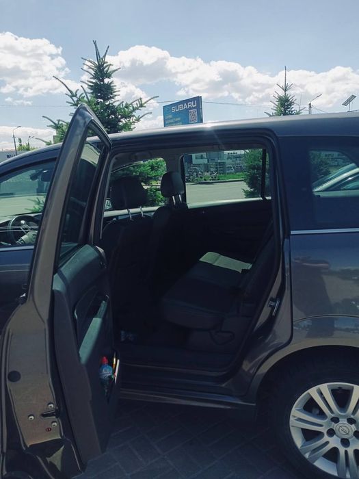 продам Opel zafira B терміново