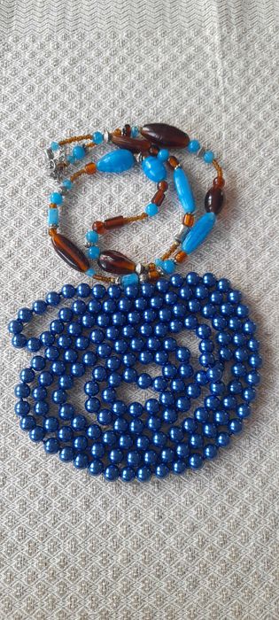 Zestaw 2 par korali naszyjników granatowe perły