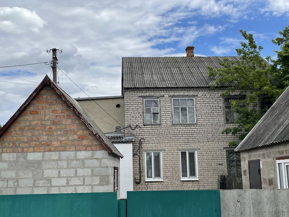 Продається 2 кімн квартира / дача зі своєю землею біля річки