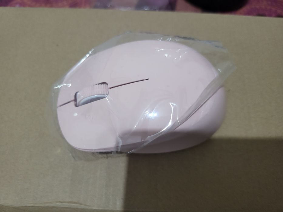 Teclado e rato sem fios novos