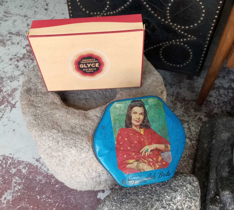 Antigas caixas perfumes sabonetes publicitários Ach. Brito e Claus