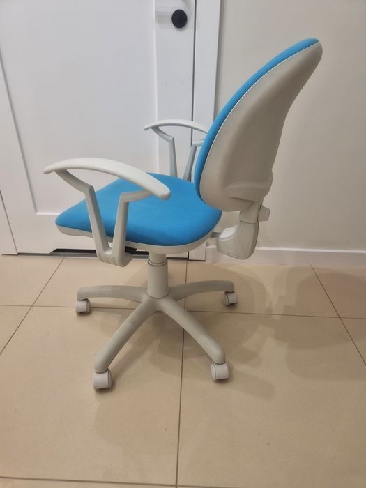 Krzesło Smart White GTP dla dziecka