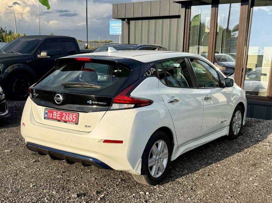 Nissan leaf 40 гарний стан