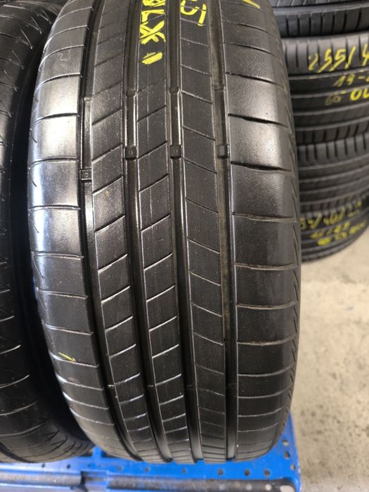 Opony Bridgestone Turanza 235/45/21 para