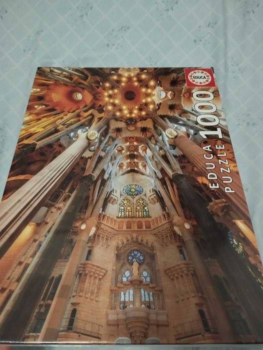 Puzzle 1000 peças - Sagrada família (Selado)