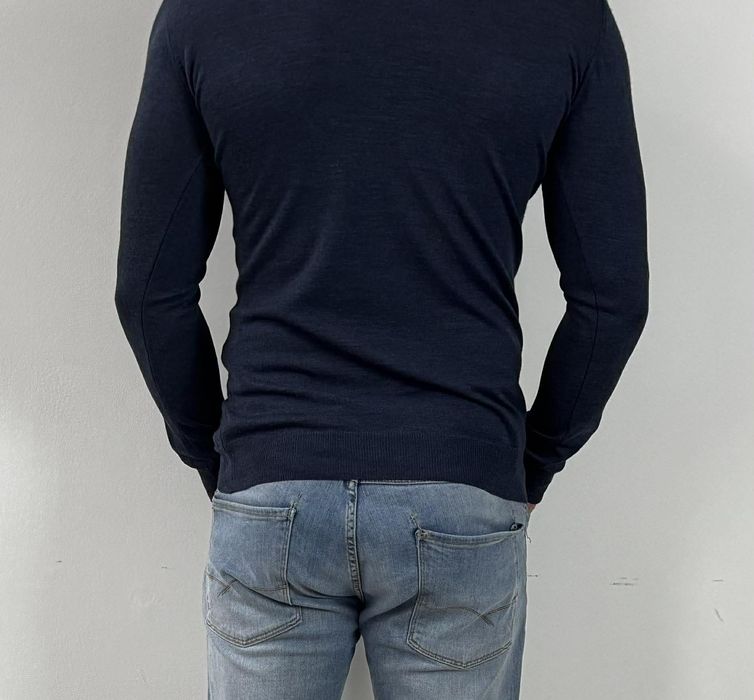 Oscar Jacobson golf sweter męski S/M 100%merino
100%wełna merino 
Rozm