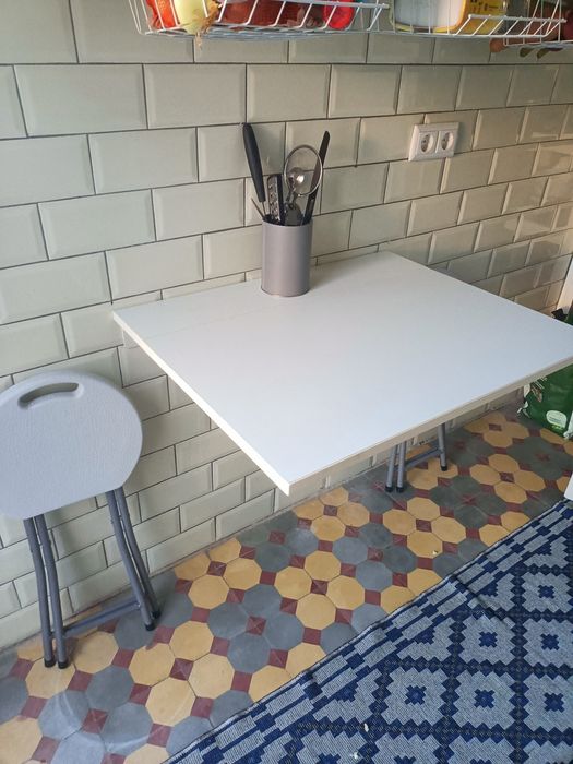 Norberg Folding Table64737768859393123