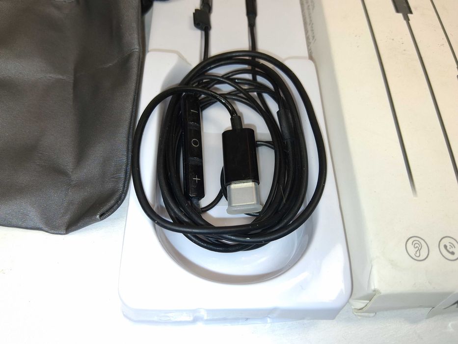 N020 Słuchawki Douszne ME570K USB Typ C Z Mikrofonem Pilot NoweHeadset