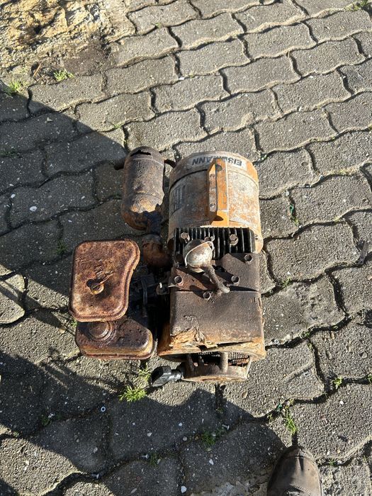 Gerador muito antigo