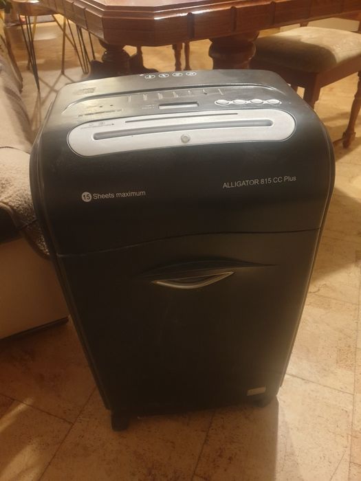 Duża Niszczarka Alligator 815 CV Plus do dokumentów kart i CD