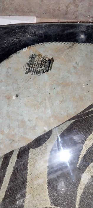 Szyba przód 5D Fiat stilo nowa polecam!!!