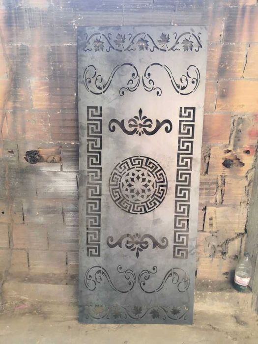 Лазерна різка металу. Панелі на ворота