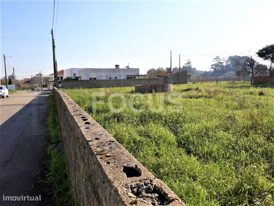 Terreno com 2 frentes - Aveiro / Aradas