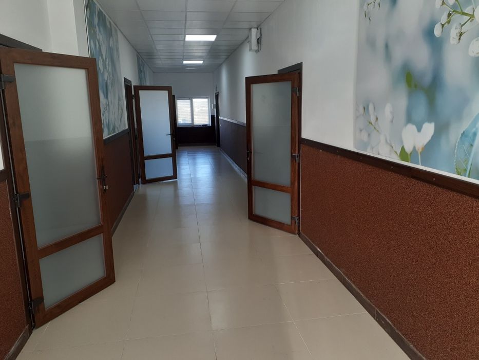 Оренда комерційної нерухомості 10 кв.м і 70кв.м