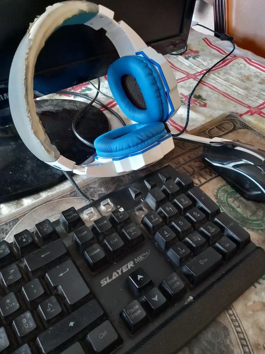 Vendo conjunto teclado rato e fones 15€