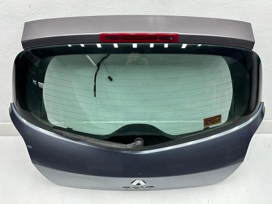 Tampa Mala - Renault Clio III (2007)