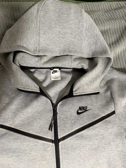 Bluza Nike tech fleece szara