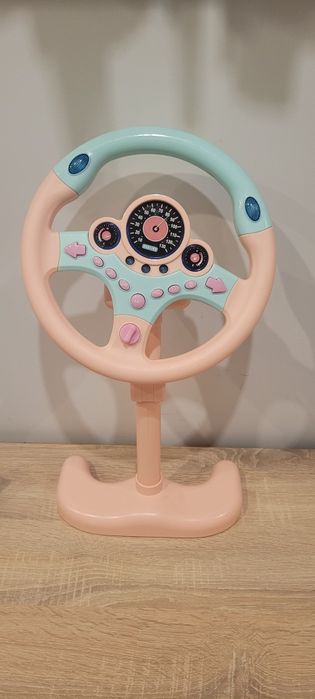 Interaktywna kierownica dla dziewczynki regulowana