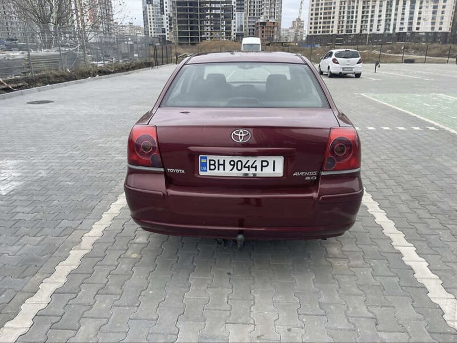 Toyota Avensis 2003