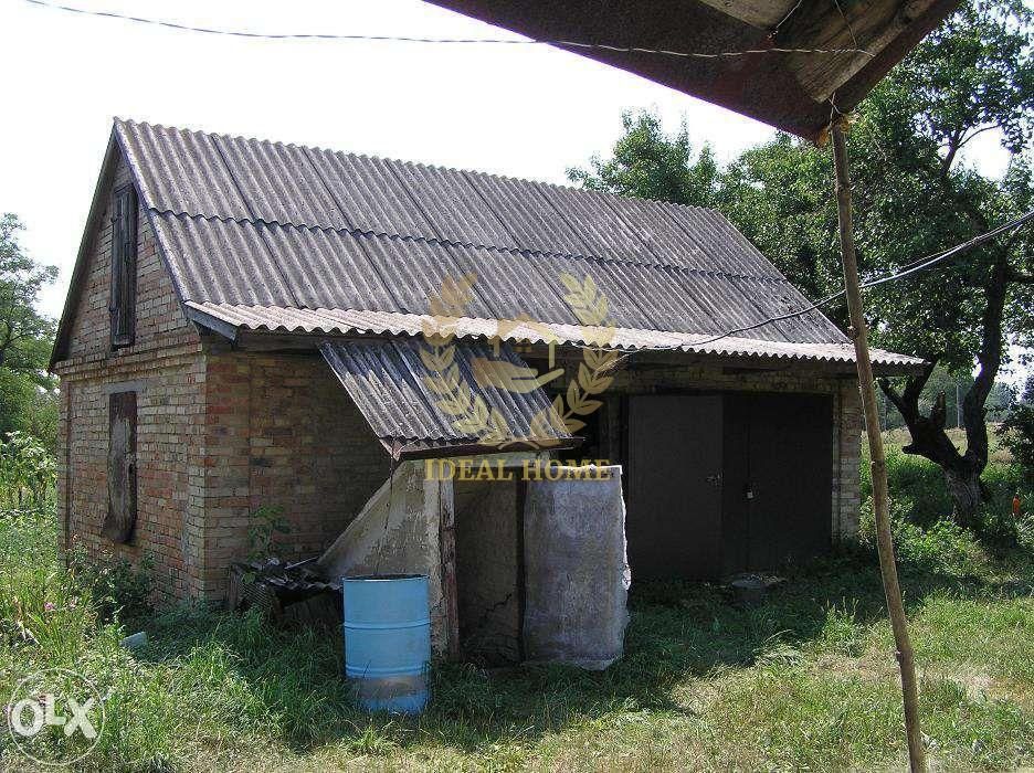 Продаж будинка з ділянкою під забудову в с. Кодаки, в 40 км від Києва