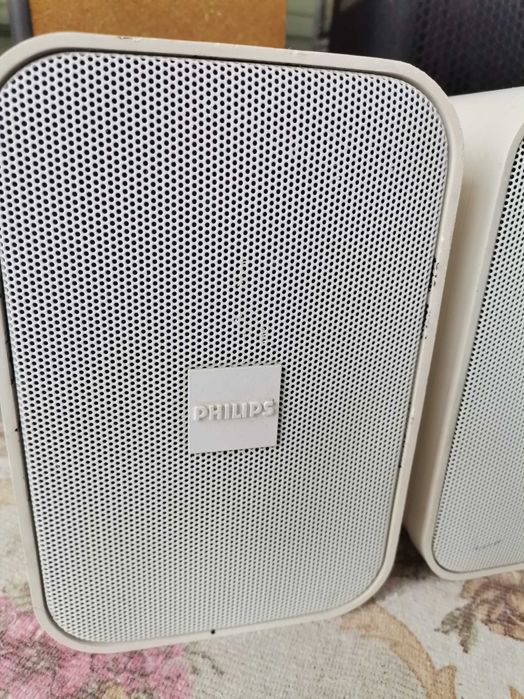 Colunas Philips de parede Brancas