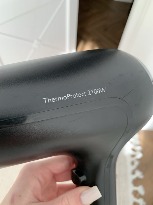 Фен Philips ThermoProtect 2100W