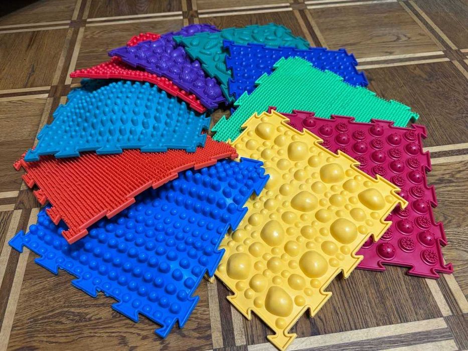 Ортопедичний масажний килимок масажер 10 пазлів  Коврик ортопедический