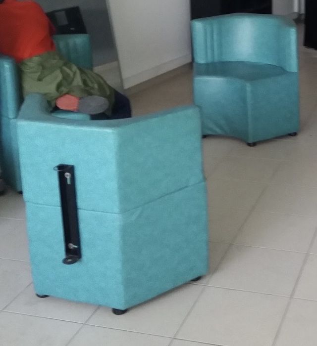 3 sofas de salao de cabeleireiro