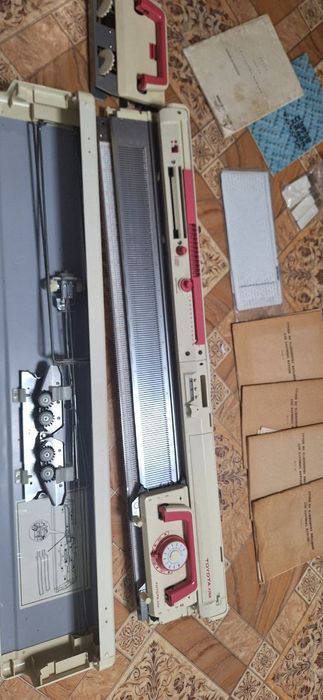 В'язальна машина тойота кс858