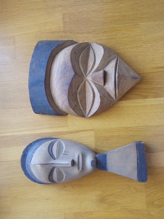 Máscaras decorativas africanas e asiáticas