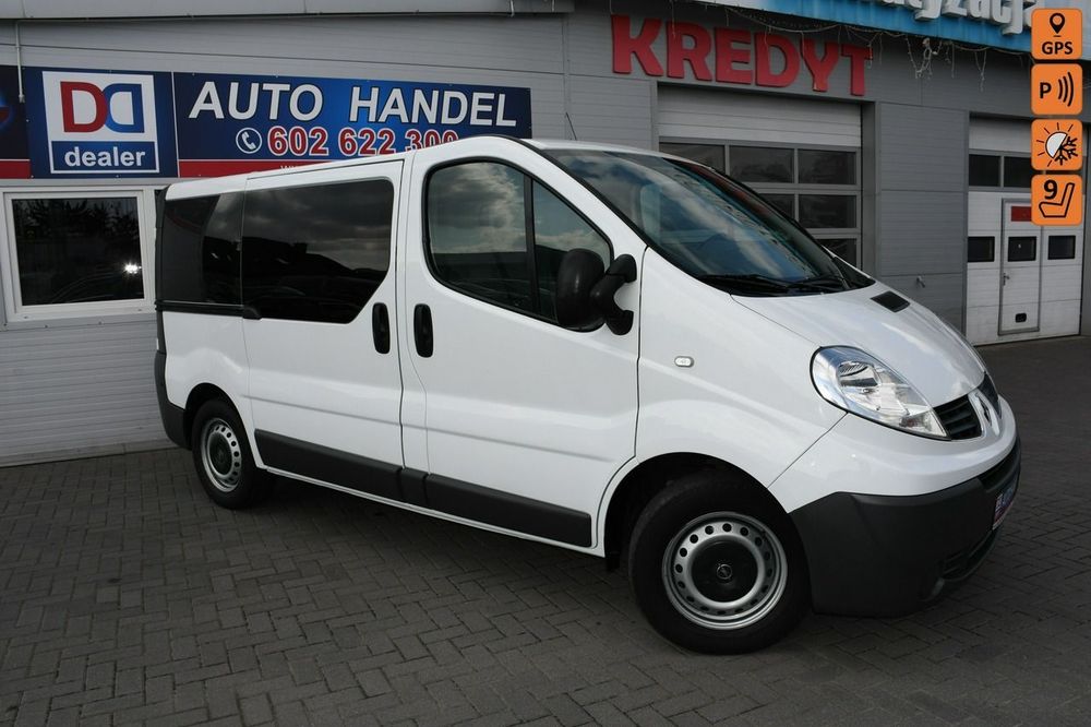 Renault Trafic 2.0 dCi Serwisowany 2xKlimatyzacja sprawna 9-osobowy 233 tys.km