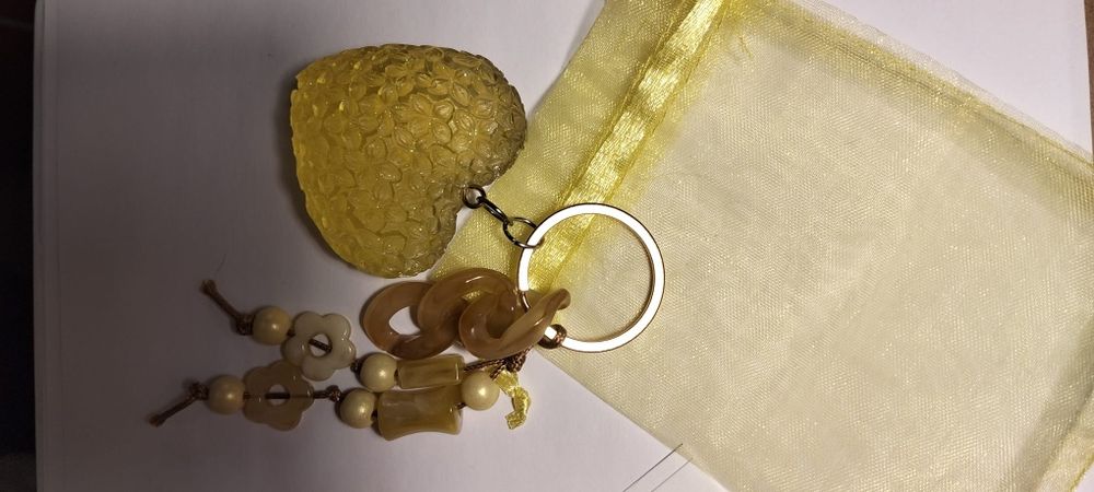 Bag charm, coração 
Preço 6,5€