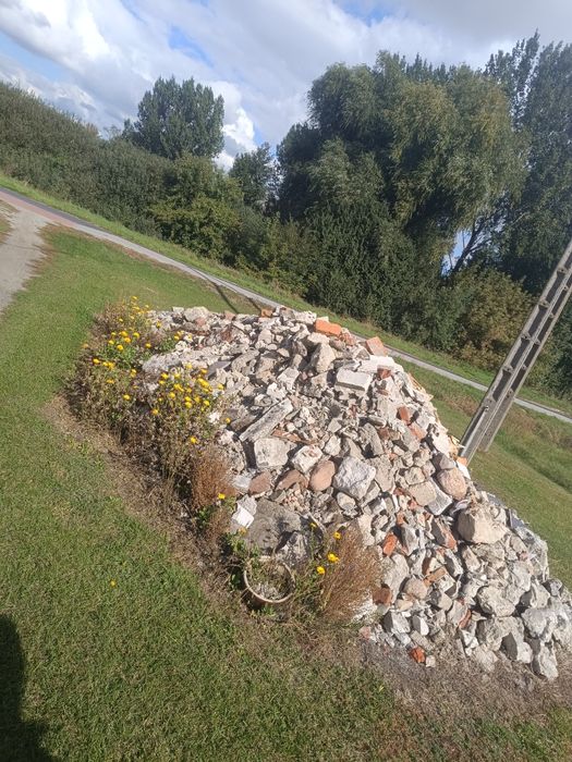 Oddam za darmo gruz