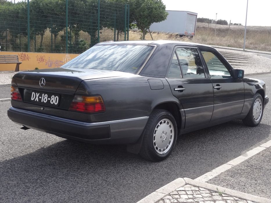 Mercedes 200D 1 Dono Como Novo