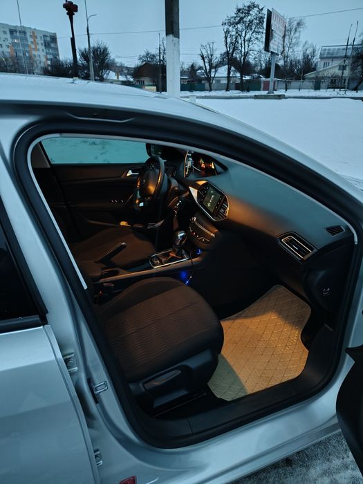 Продам PEUGEOT 308