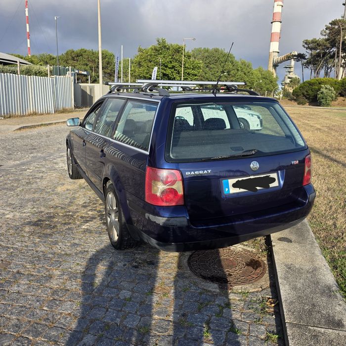 Passat  PD130 de 2001